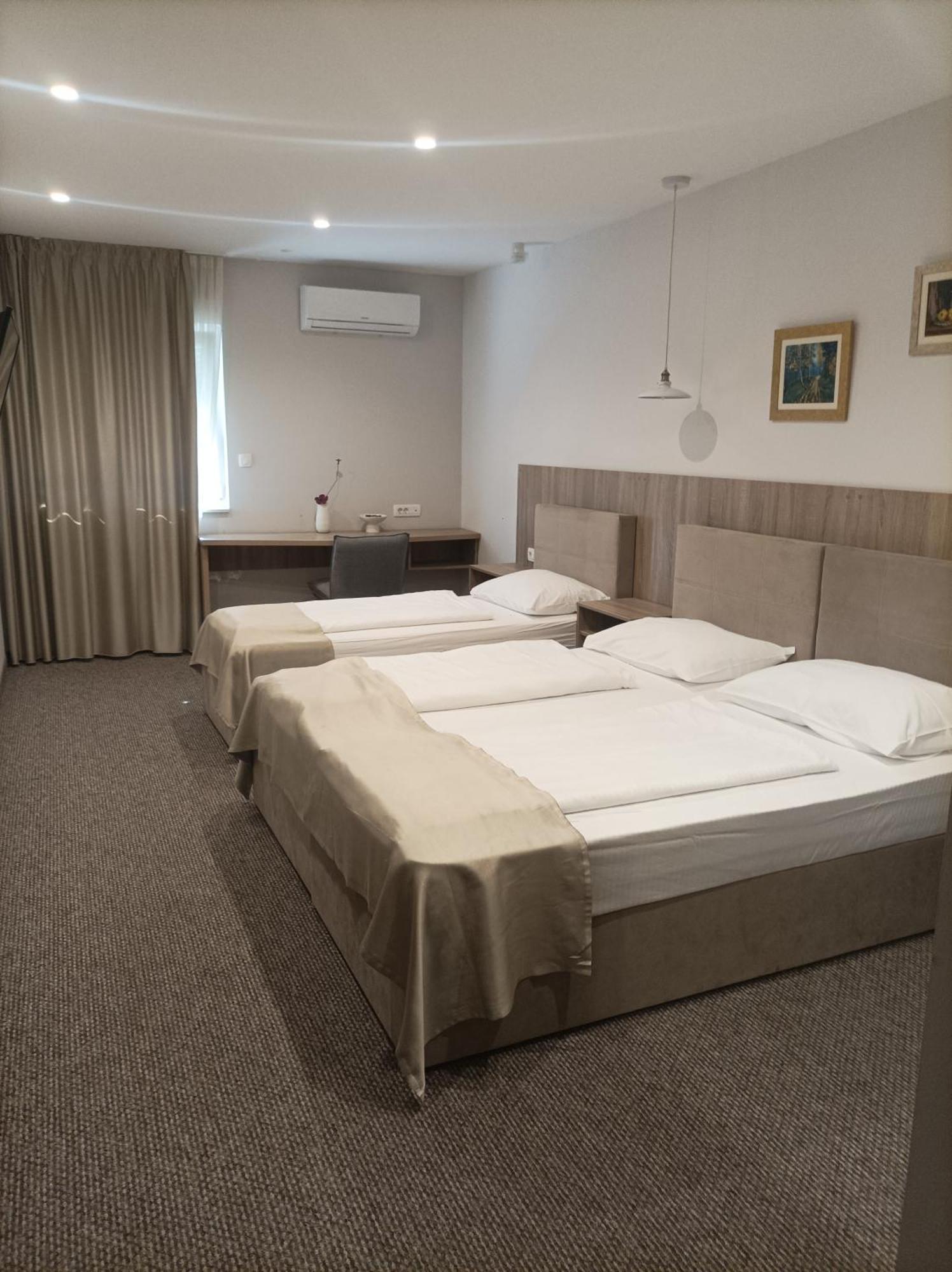 Hotel Storia 캐플례나 외부 사진